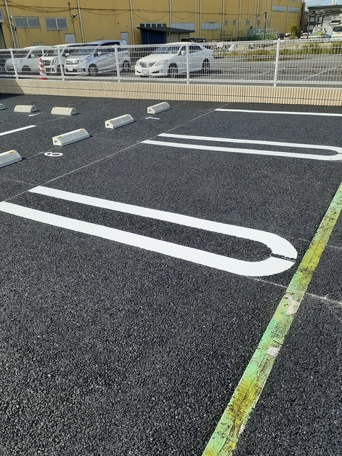 14/20 駐車場