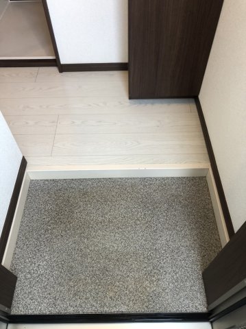 6/16 玄関