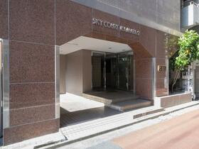 16/16 エントランス