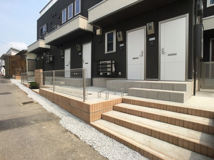 19/28 エントランス