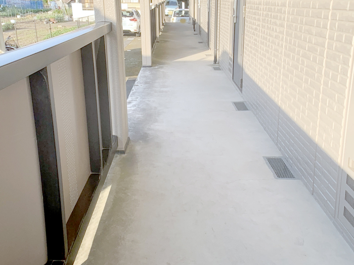 16/25 エントランス