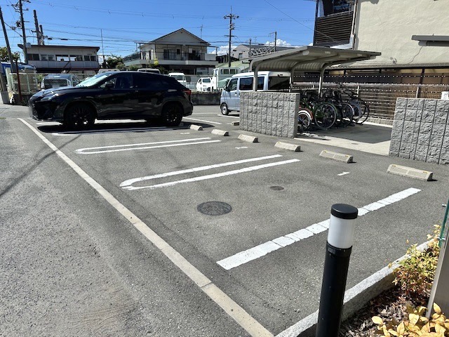 14/20 駐車場