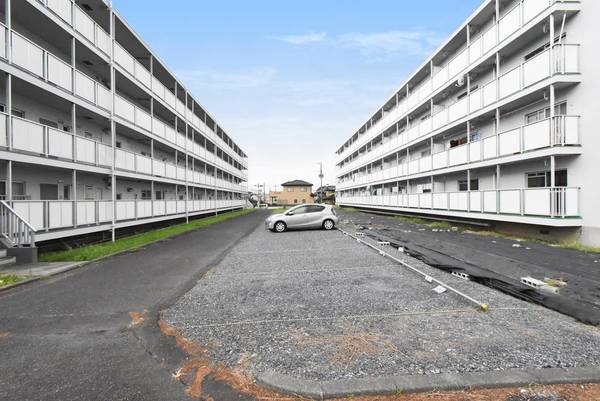 16/19 駐車場