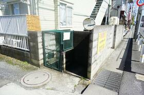 2/2 エントランス