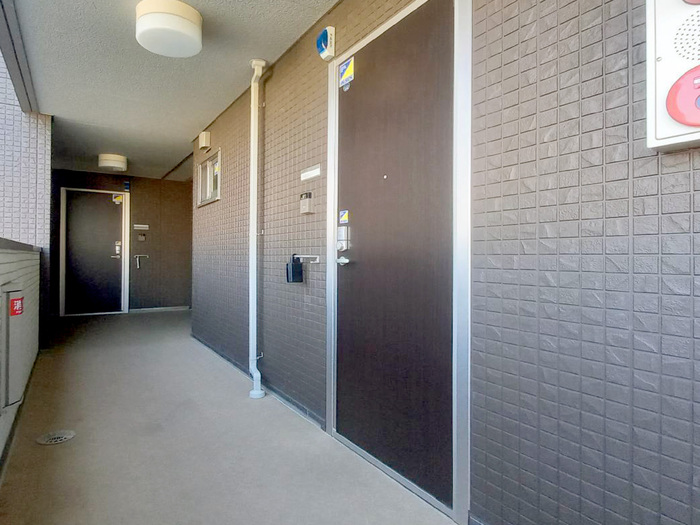 17/21 エントランス