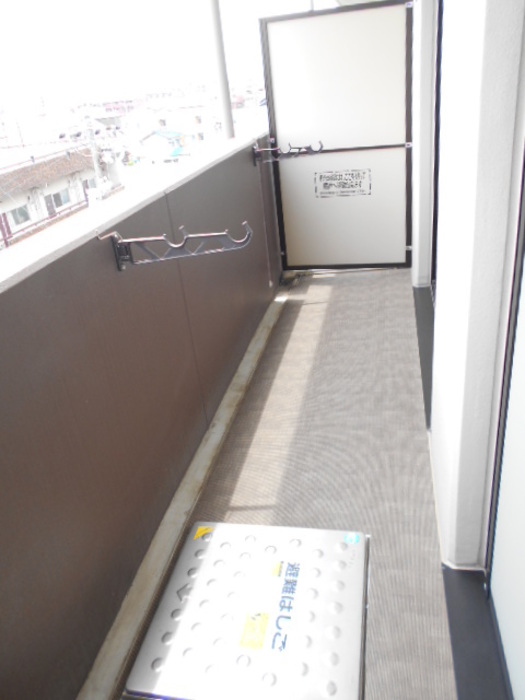 15/22 バルコニー