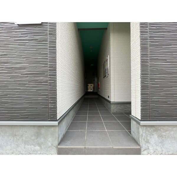 21/21 エントランス