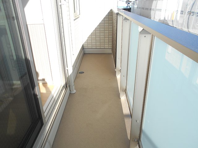 13/30 バルコニー