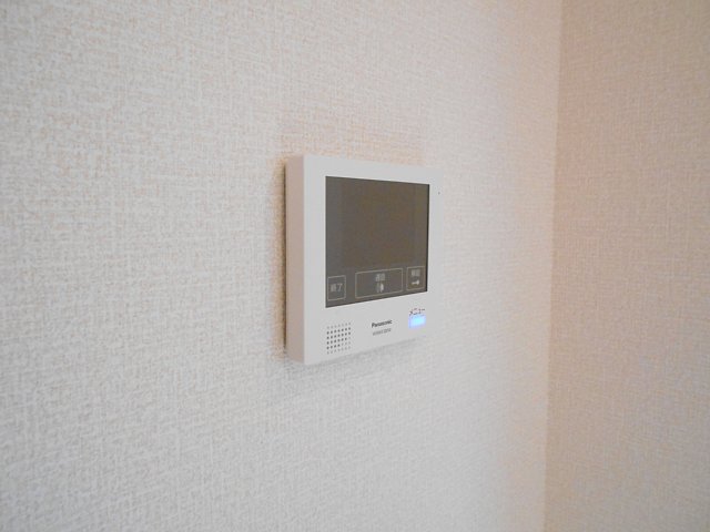 24/30 エントランス