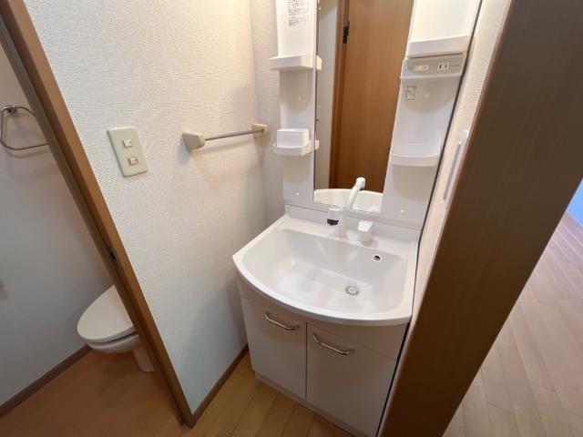 16/30 洗面