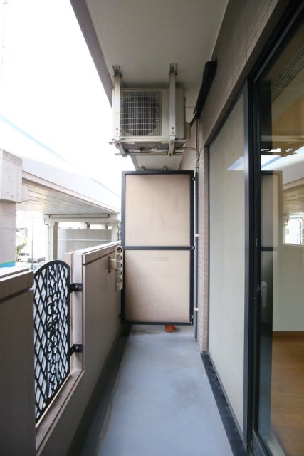 16/23 バルコニー