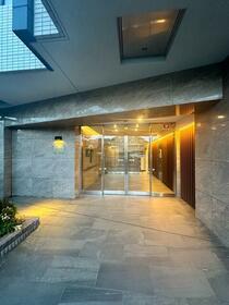 15/16 エントランス