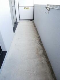 15/18 バルコニー