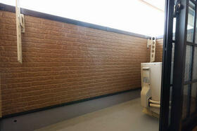 13/16 バルコニー