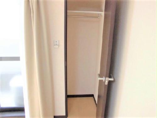 13/13 エントランス