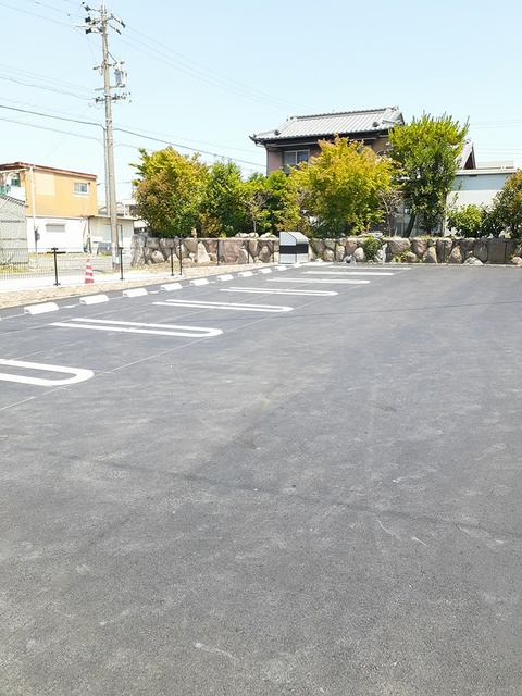 14/20 駐車場