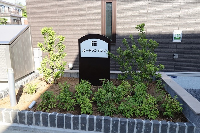 19/20 エントランス