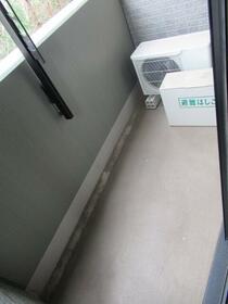 13/19 バルコニー