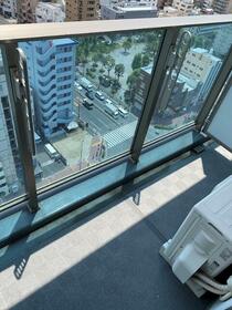 13/17 バルコニー