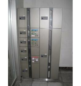 2/2 エントランス