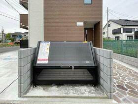 15/15 エントランス