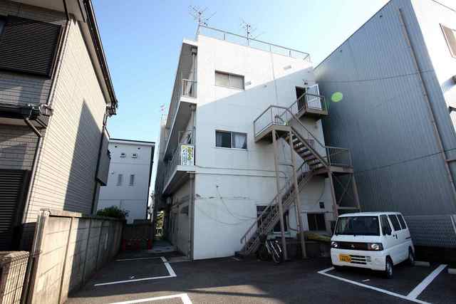 15/17 駐車場