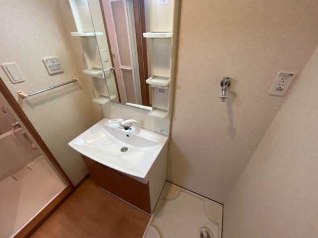 19/27 洗面