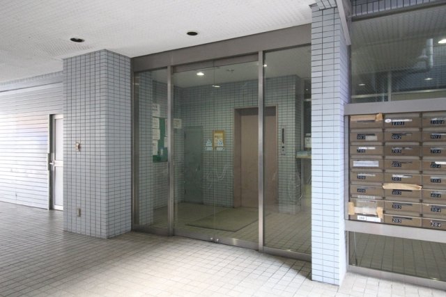 3/5 エントランス