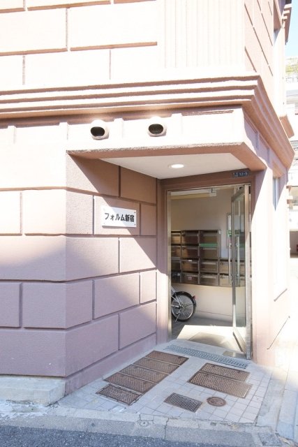 2/4 エントランス