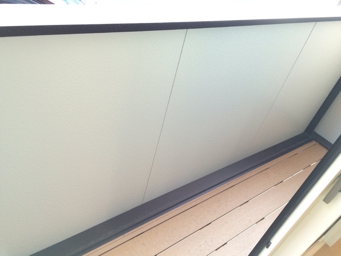 18/28 バルコニー