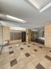 3/3 エントランス