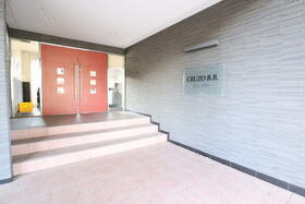 13/13 エントランス