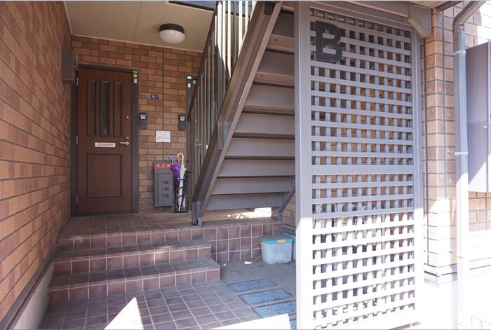 15/16 エントランス