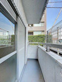 13/16 バルコニー