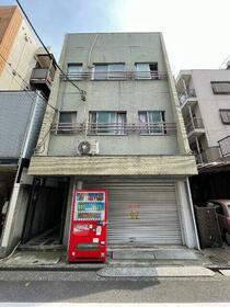 15/15 エントランス