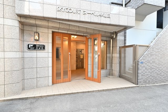 2/5 エントランス