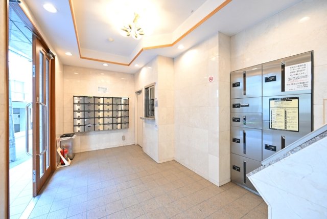 3/5 エントランス