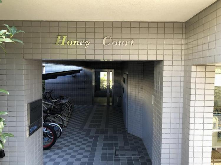 15/15 エントランス