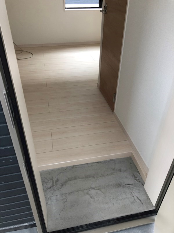 6/18 玄関