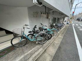 4/4 エントランス
