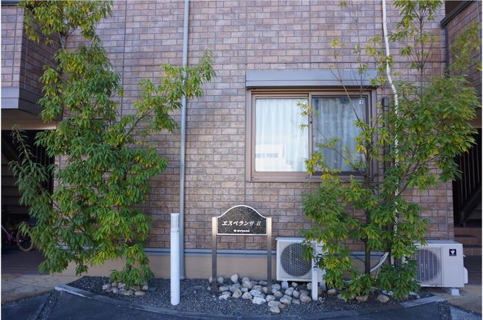 14/15 エントランス