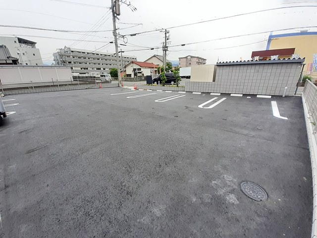 2/8 駐車場