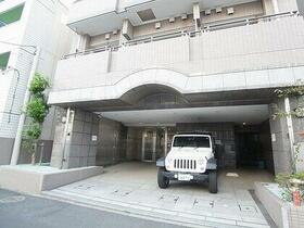 2/2 エントランス