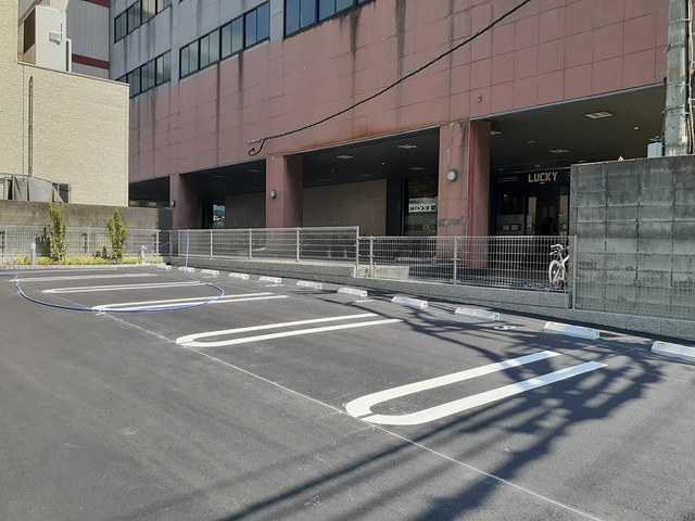 14/20 駐車場