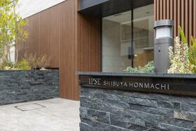 15/16 エントランス