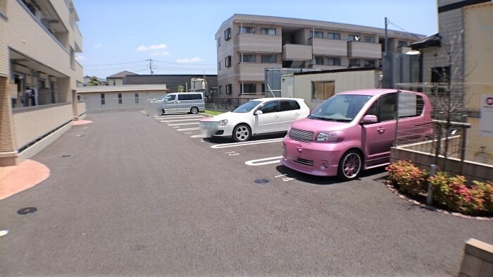 17/24 駐車場