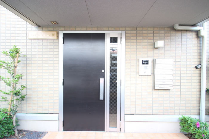 17/20 エントランス