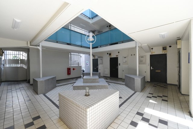 3/8 エントランス