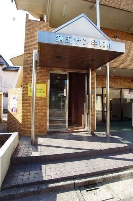 19/21 エントランス