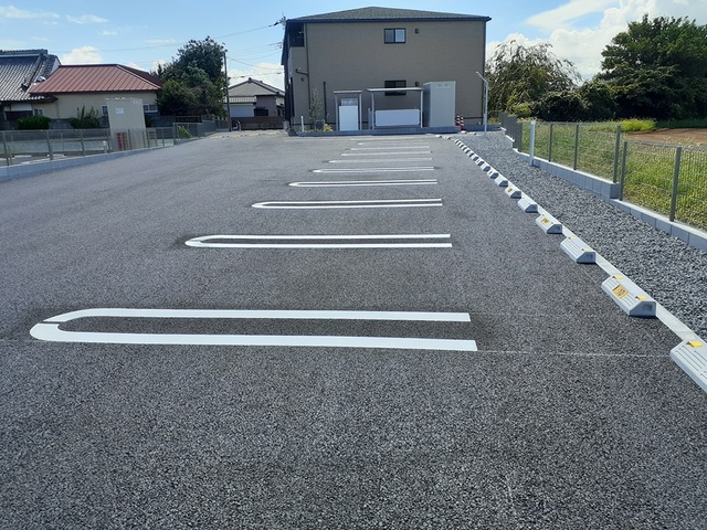 16/22 駐車場